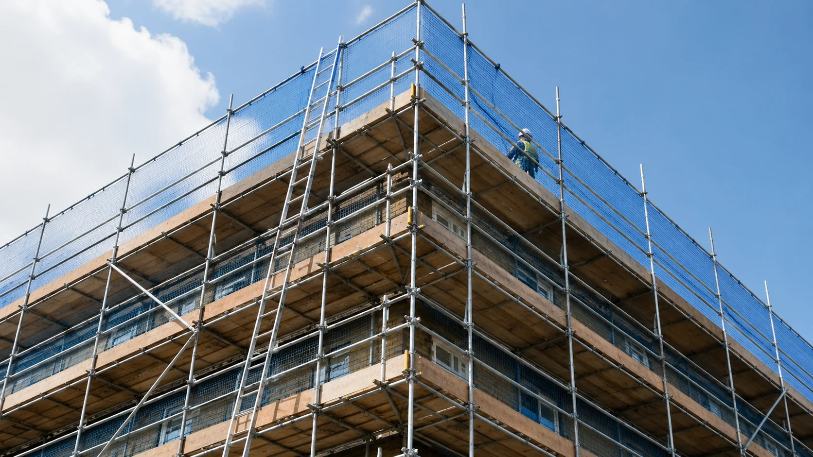 Working at height risk assessment: the hierarchy, the 2m myth, and rescue planning